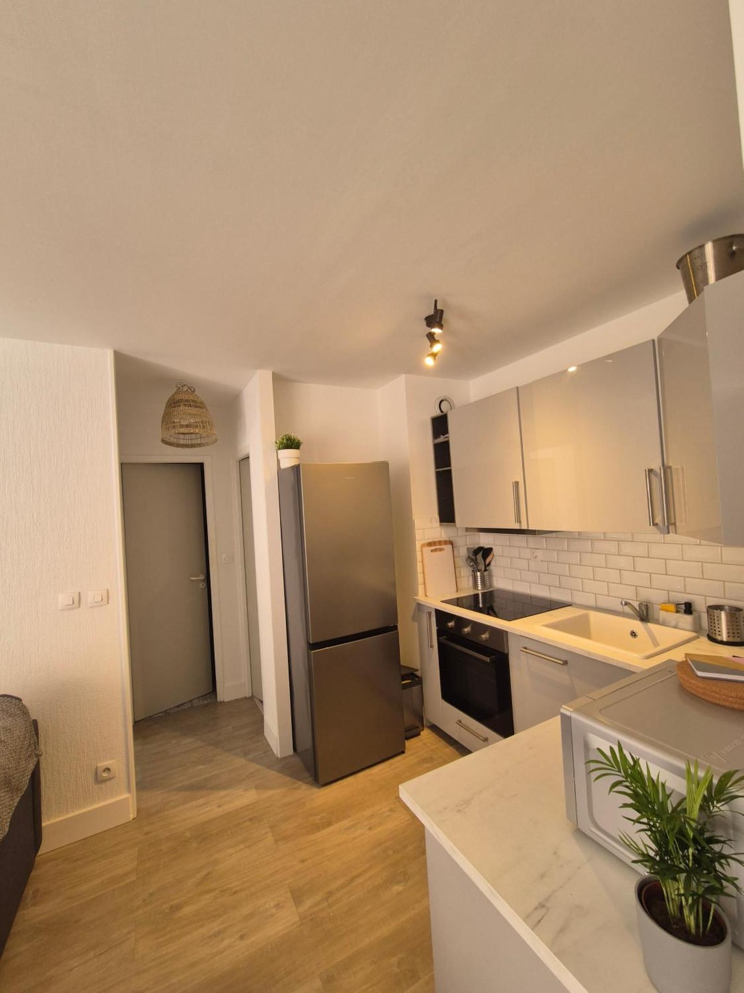 Appartement T2 - Hyeres Gare Eksteriør bilde