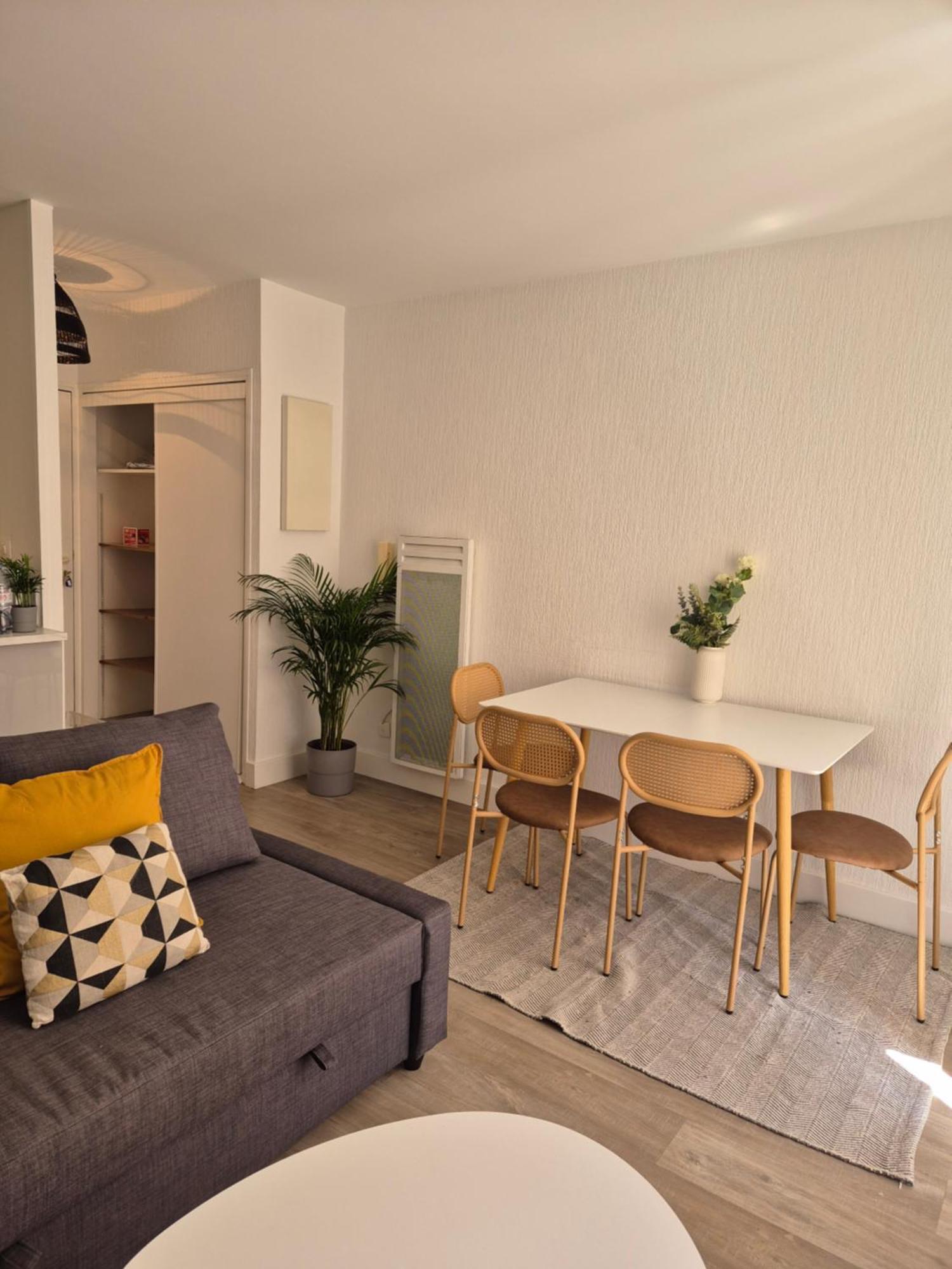 Appartement T2 - Hyeres Gare Eksteriør bilde
